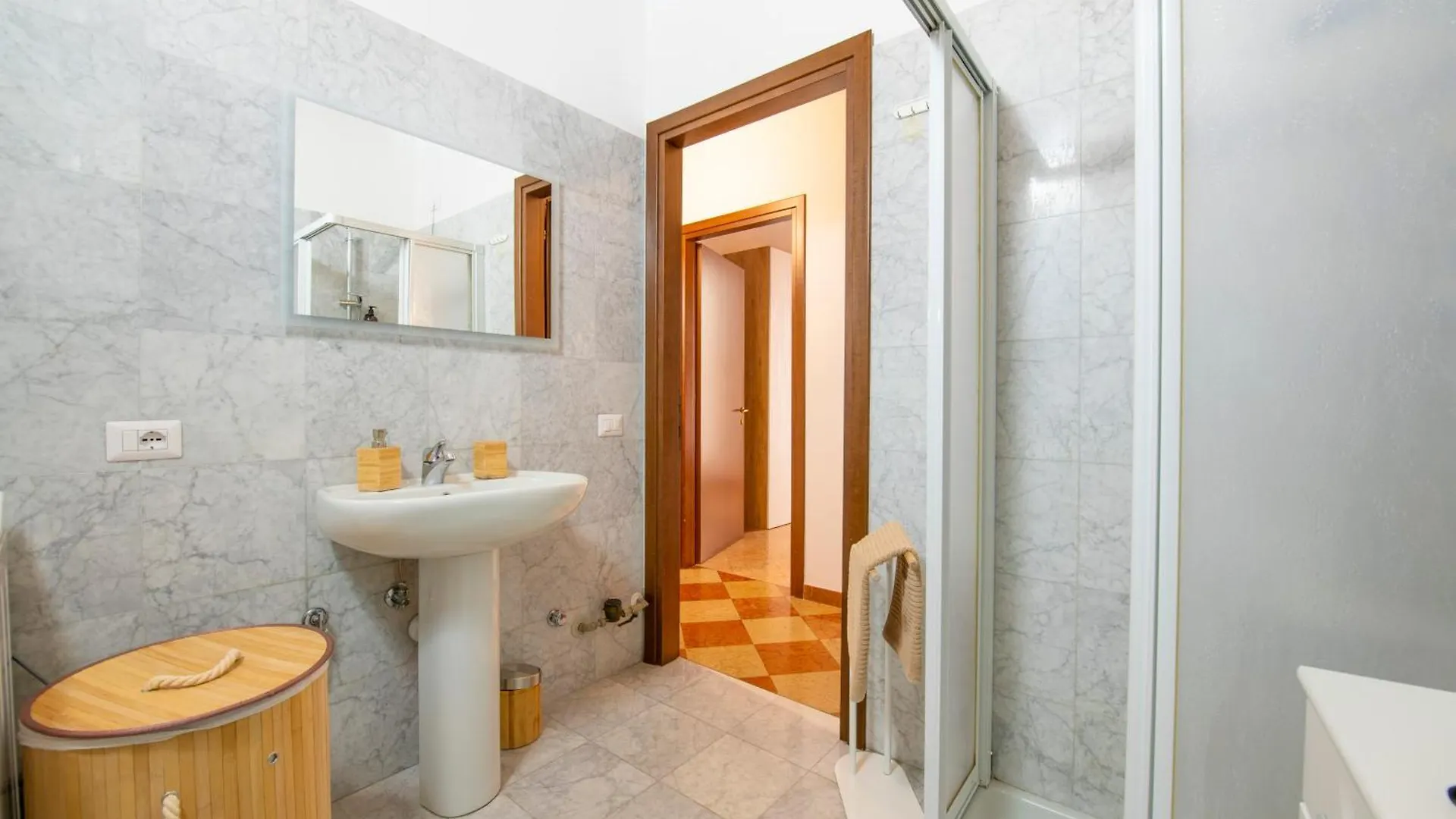 Arena Suite Mazzini Verona Centro 0*,