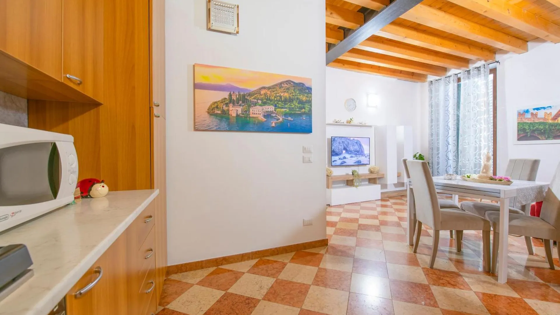 Arena Suite Mazzini Verona Centro 0*,