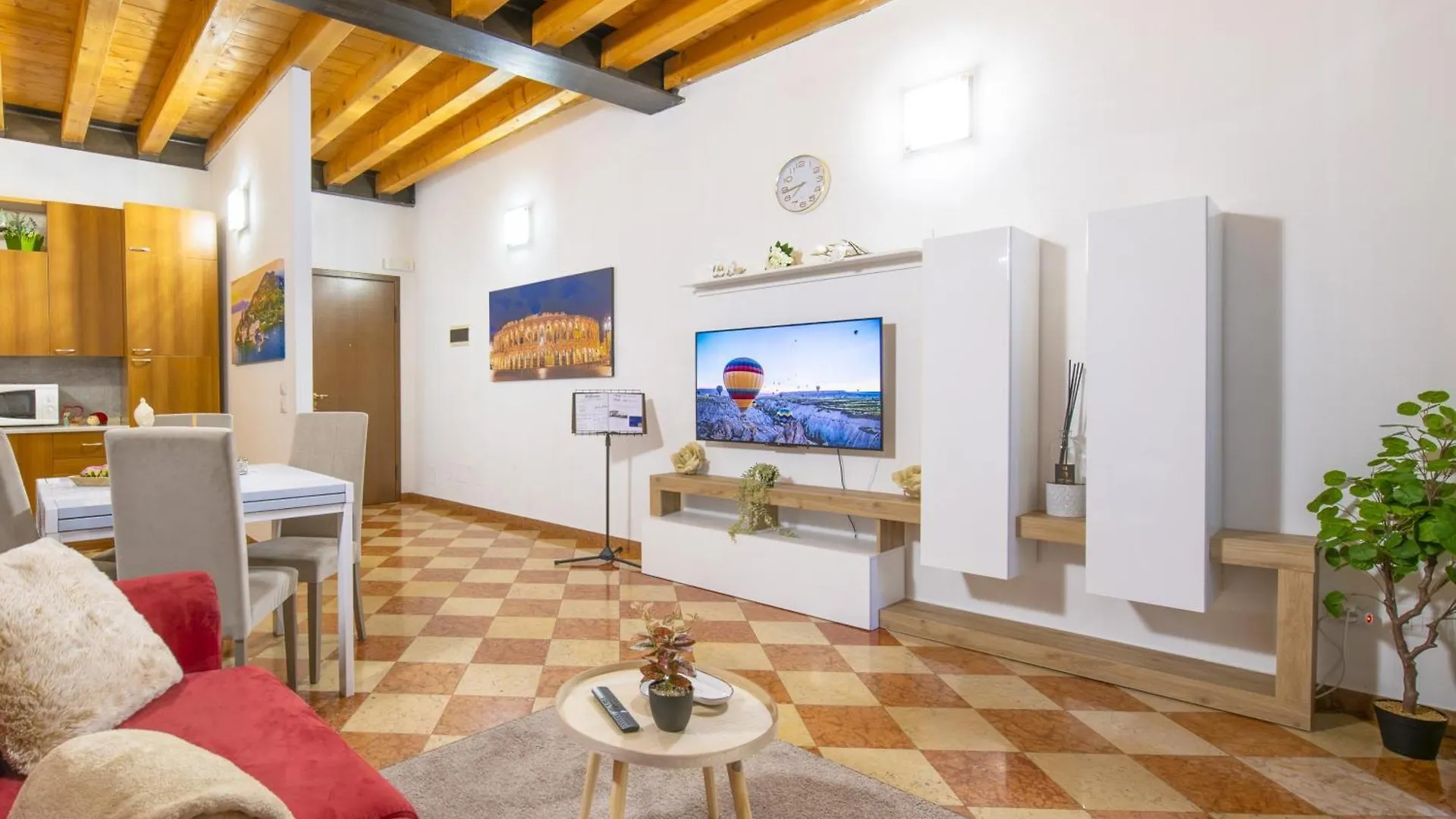 Bed & Breakfast Arena Suite Mazzini Verona Centro