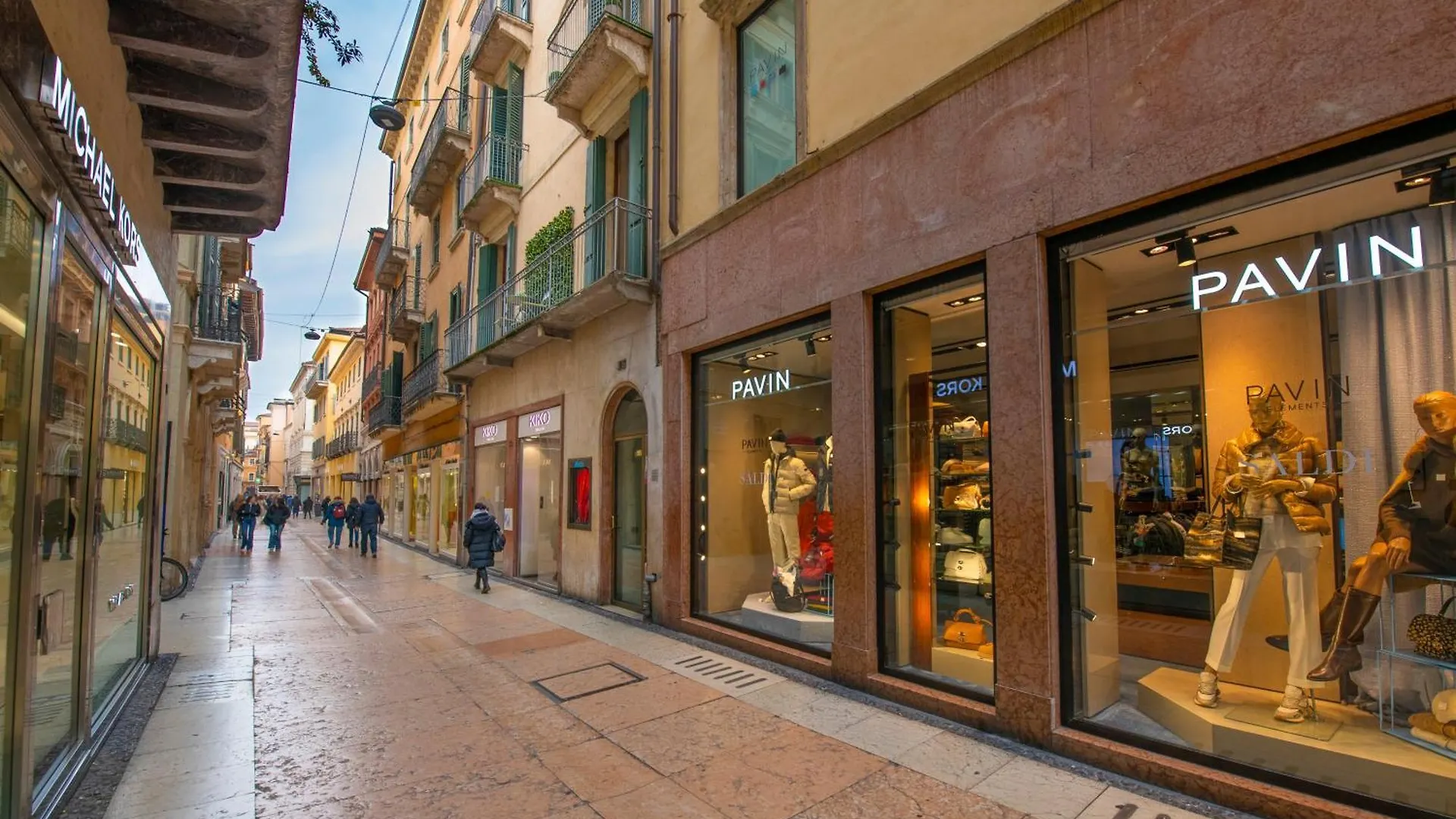 Arena Suite Mazzini Verona Centro location